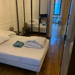 Appartement Calme Proche De La Place Des Ternes